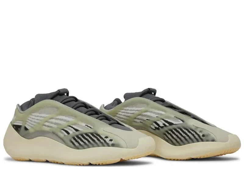 YEEZY 700 V3 FADE SALT