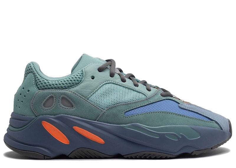 YEEZY BOOST 700 FADED AZURE