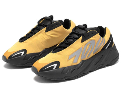 YEEZY BOOST 700 MNVN HONEY FLUX