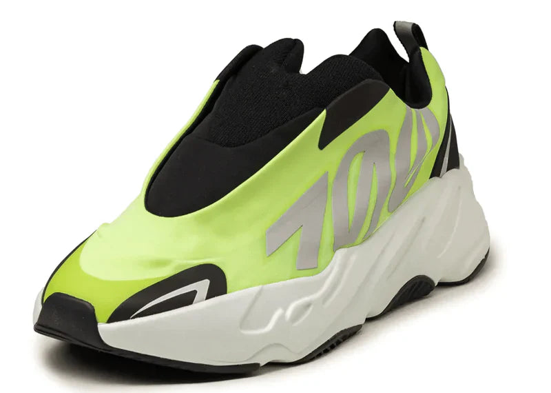 YEEZY BOOST 700 MNVN LACELESS PHOSPHOR