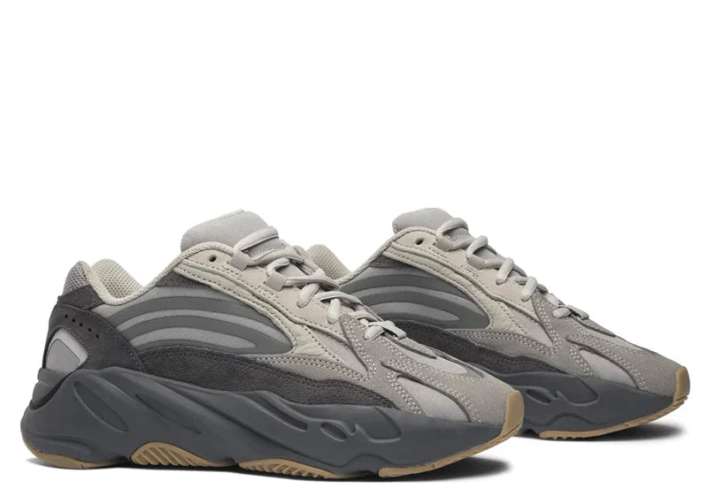 YEEZY BOOST 700 V2 TEPHRA