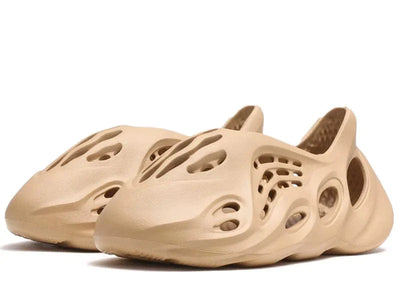 YEEZY FOAM RNNR OCHRE