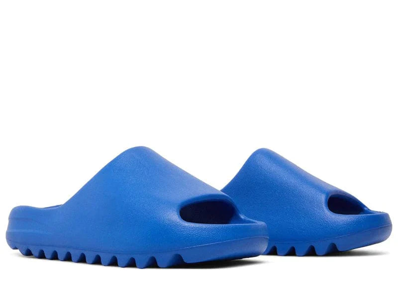 YEEZY SLIDE AZURE