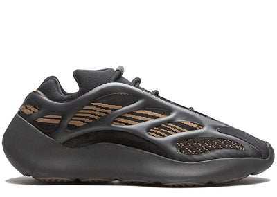 YEEZY 700 V3 CLAY BROWN
