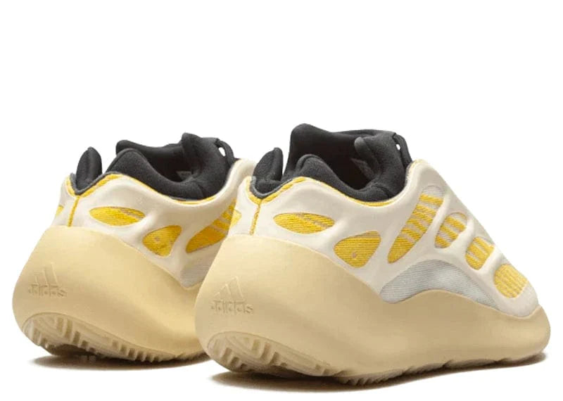 YEEZY 700 V3 SAFFLOWER