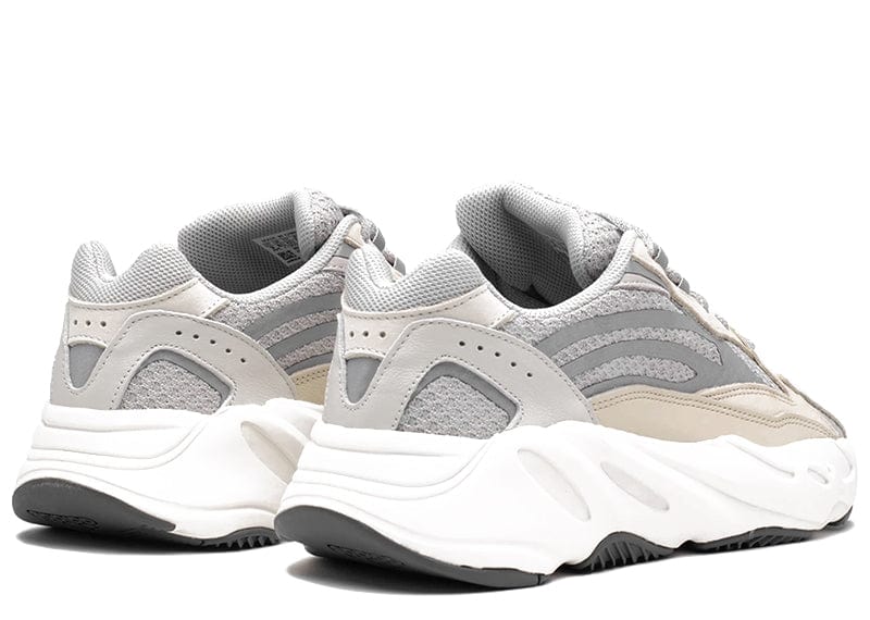 YEEZY BOOST 700 V2 CREAM