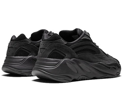 YEEZY BOOST 700 V2 VANTA