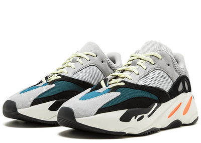 YEEZY BOOST 700 WAVE RUNNER SOLID GREY