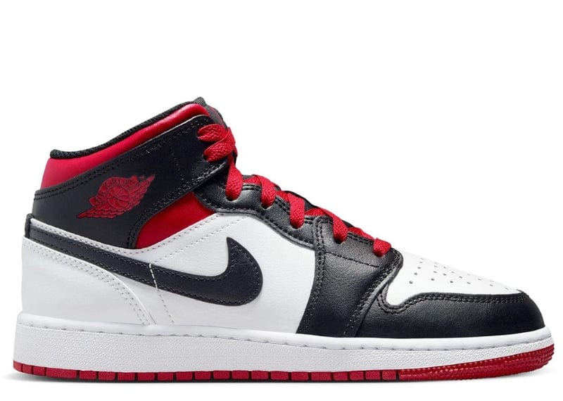 JORDAN 1 MID GYM RED BLACK TOE