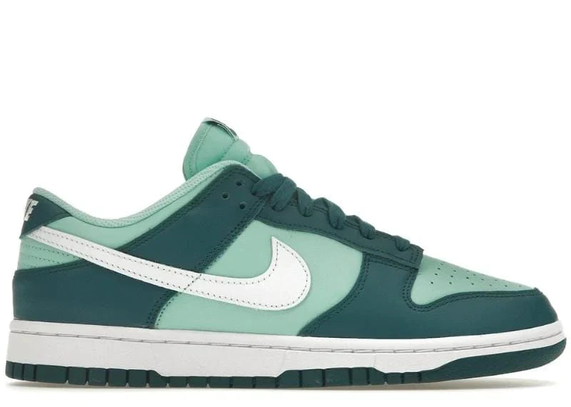 NIKE DUNK LOW GEODE TEAL