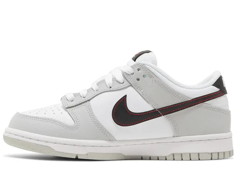 NIKE DUNK LOW SE JACKPOT