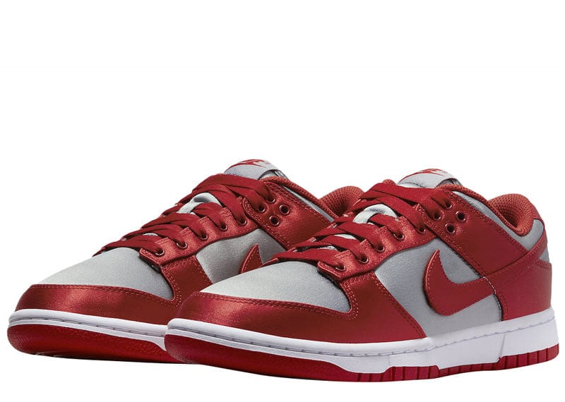 NIKE DUNK LOW UNLV SATIN